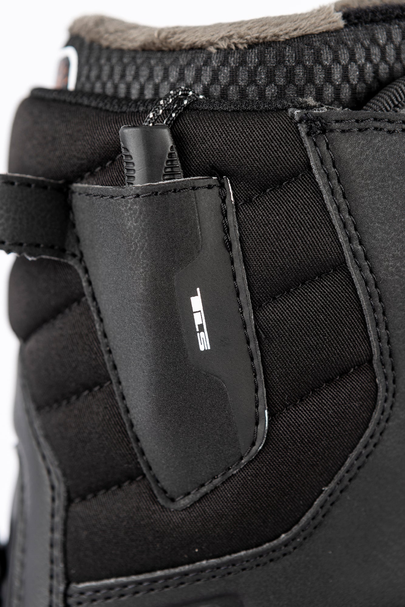 Nitro CAVE STEP ON TLS BOOT´ Damen Snowboard Boots BLACK All-Mountain 2026