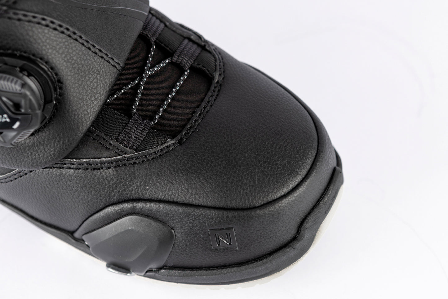 Nitro CAVE STEP ON TLS BOOT´ Damen Snowboard Boots BLACK All-Mountain 2026