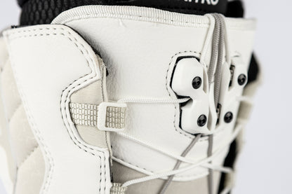 Nitro CAVE TLS STEP ON BOOT´ Damen Snowboard Boots WHITE All-Mountain 2026