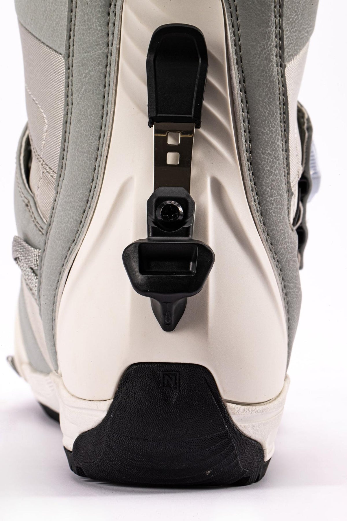 Nitro Monarch Step On TLS Women Snowboard Boots 2027 – Light Grey – Detailansicht