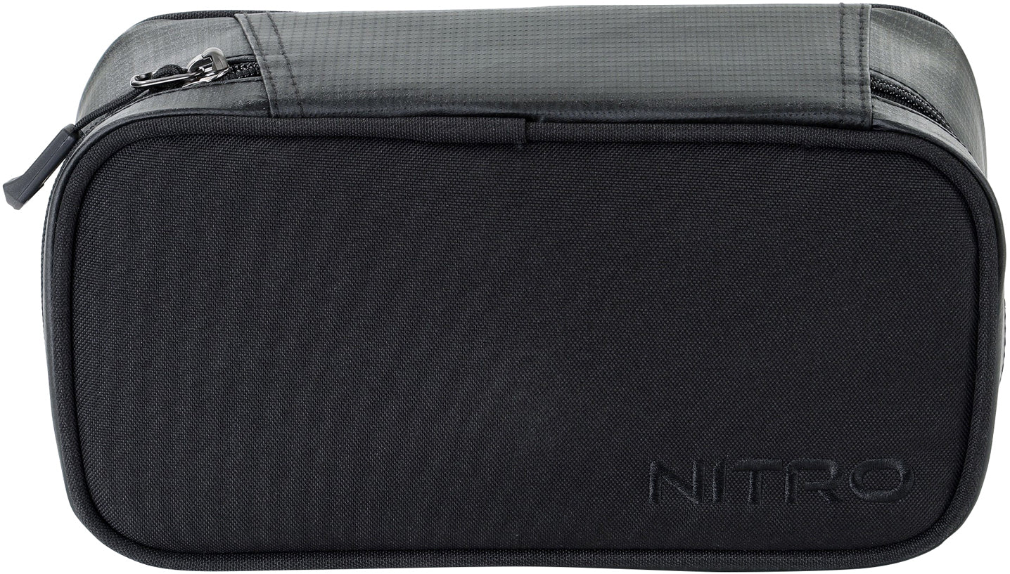 Nitro Complete School Set PLUS Chase Tough Black – 5-teilig inkl. Pencil Case XL, Sportsack, Rain Cover & Reflektor