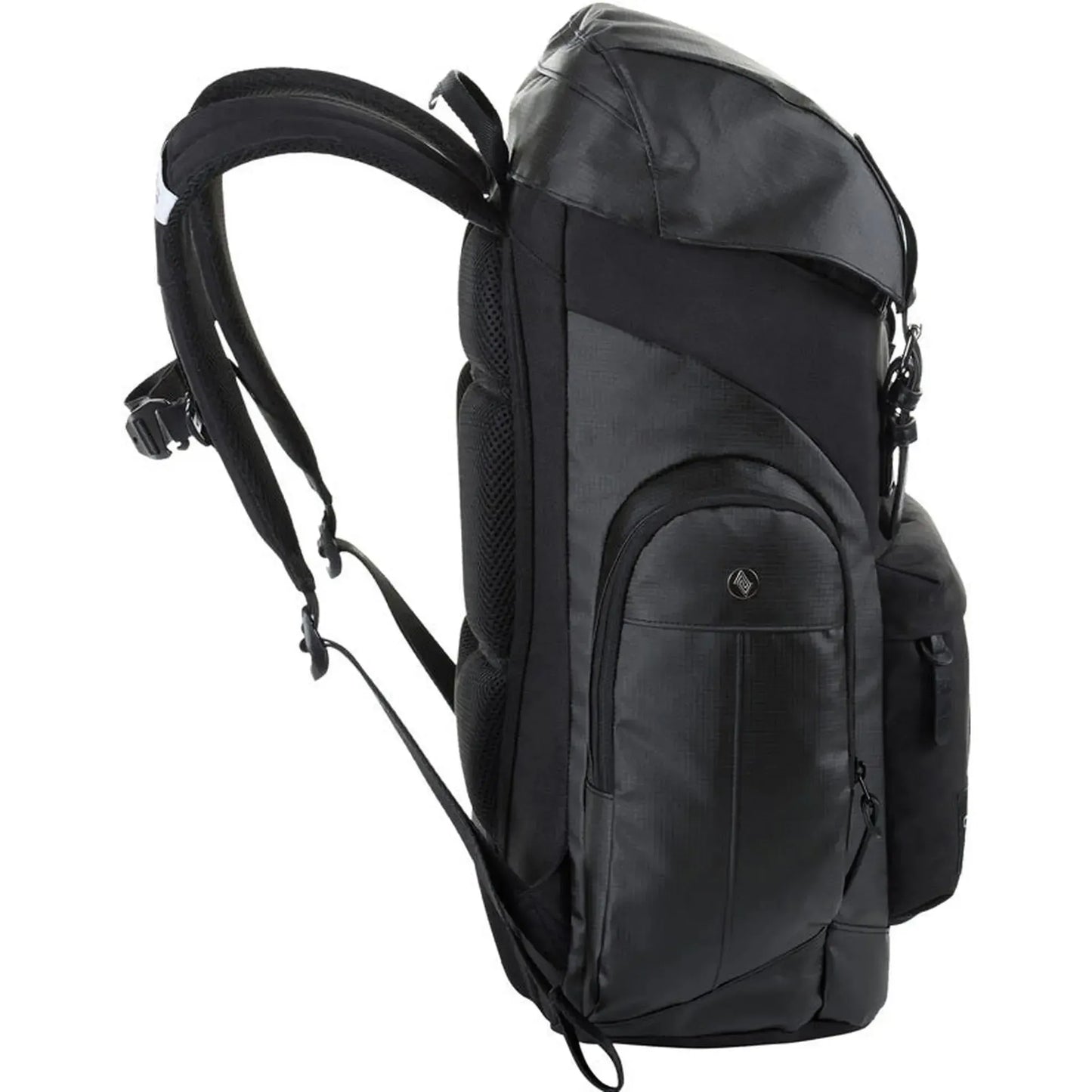 Nitro Daypacker 32L Rucksack mit 15 Zoll Laptopfach Tough Black
