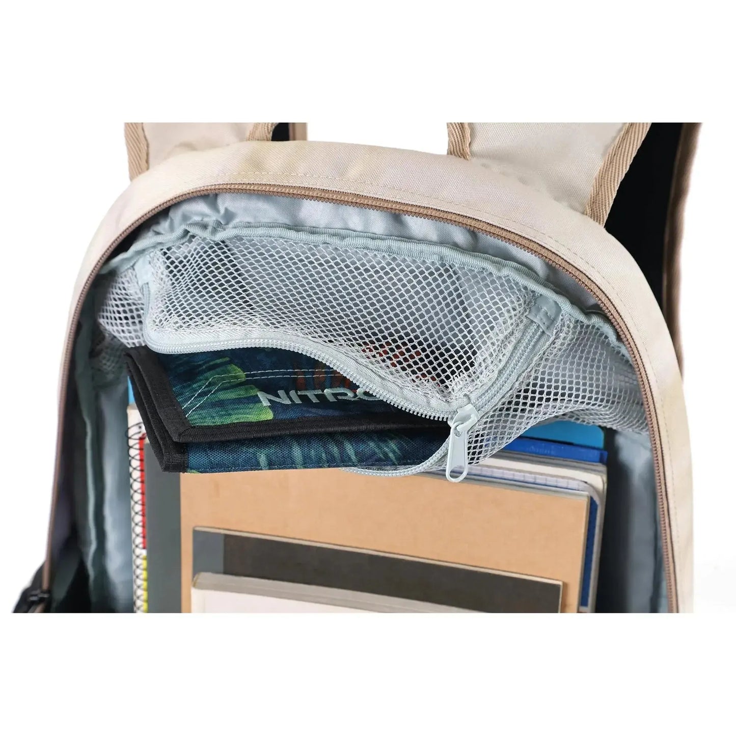 Nitro Chase 35L Rucksack mit 17 Zoll Laptopfach – Dune (Khaki/ Camouflage)