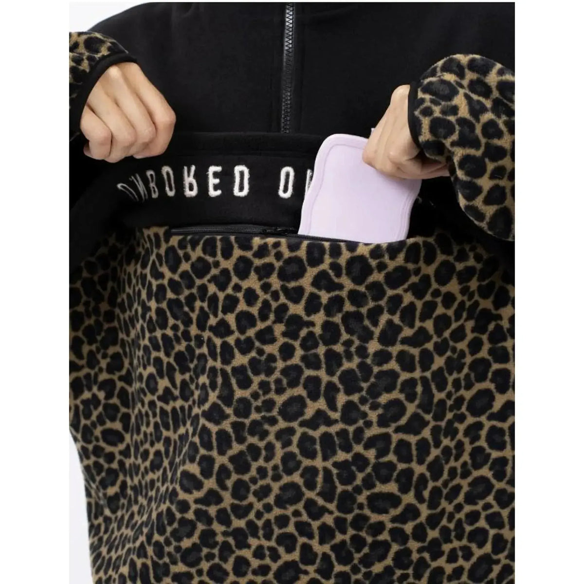 Eivy Ball Fleece Black/Leopard Fleecepullover Leopardenmuster-Nitrobags-Shop