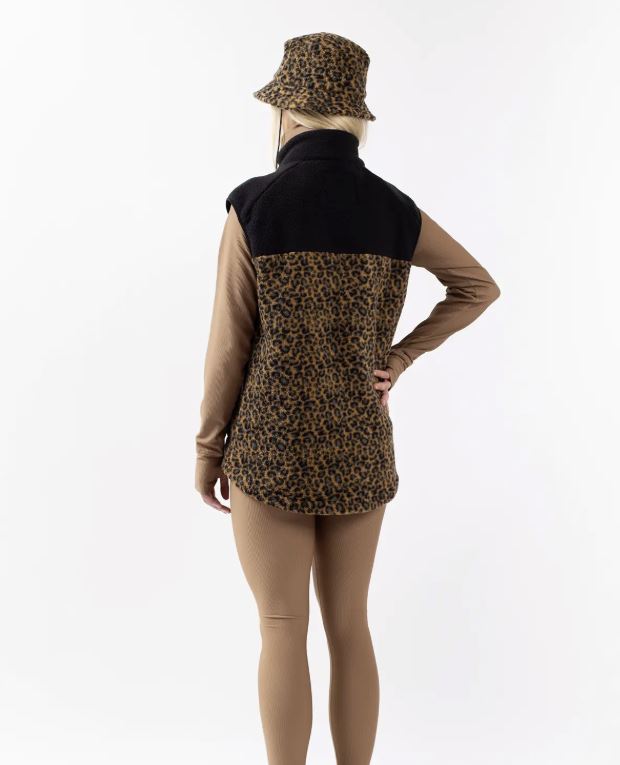 Eivy Lumberjackie Sherpa Vest Leopard leopardengemusterte Fleeceweste