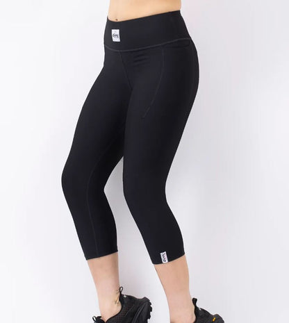 Eivy Pocket Rib 3/4 Tights Black Schwarze Damen-Sportleggings