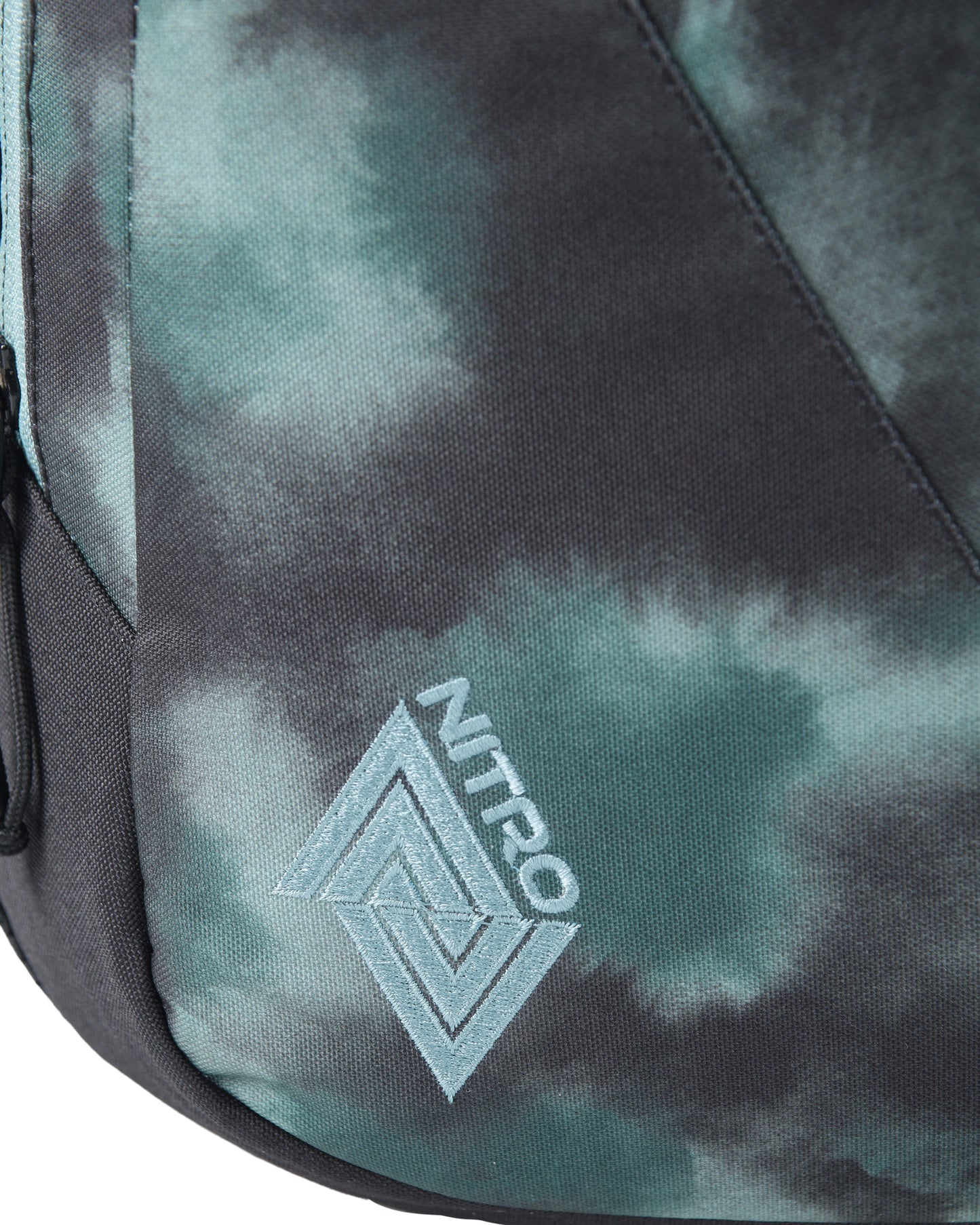 Nitro Stash 29L Rucksack mit 15 Zoll Laptoptasche Reef Break