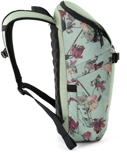 Nitro Nikuro 26L Rucksack mit 15 Zoll Laptopfach Dead Flower