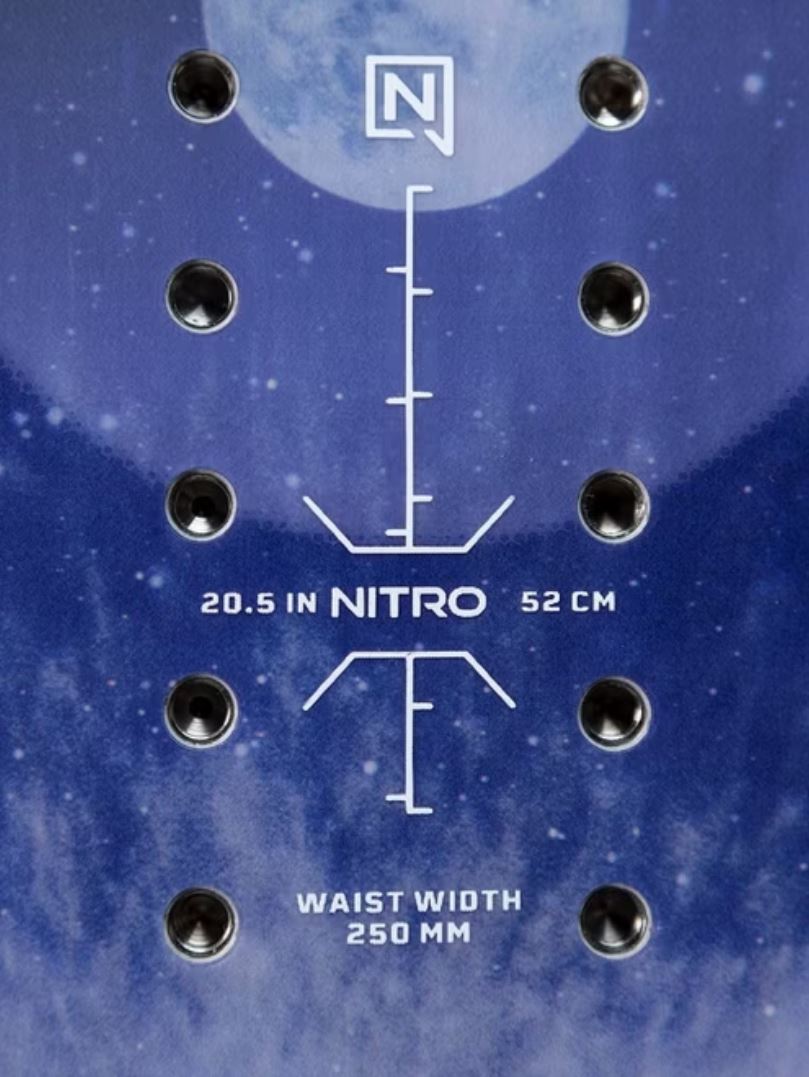 Nitro SANTOKU Snowboard Mens 24 Backcountry Herren All-Mountain  Freestyle