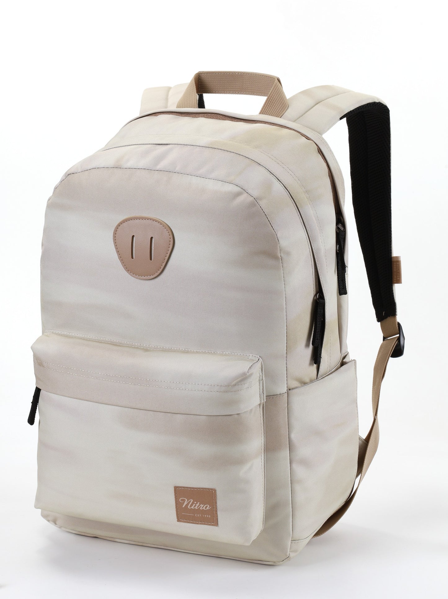 Nitro Urban Plus 28L Rucksack mit 15 Zoll Laptopfach Farbe Dune