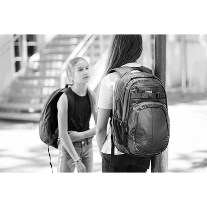 Nitro Chase 35L Rucksack / Schulrucksack mit 17 Zoll Laptopfach True Black