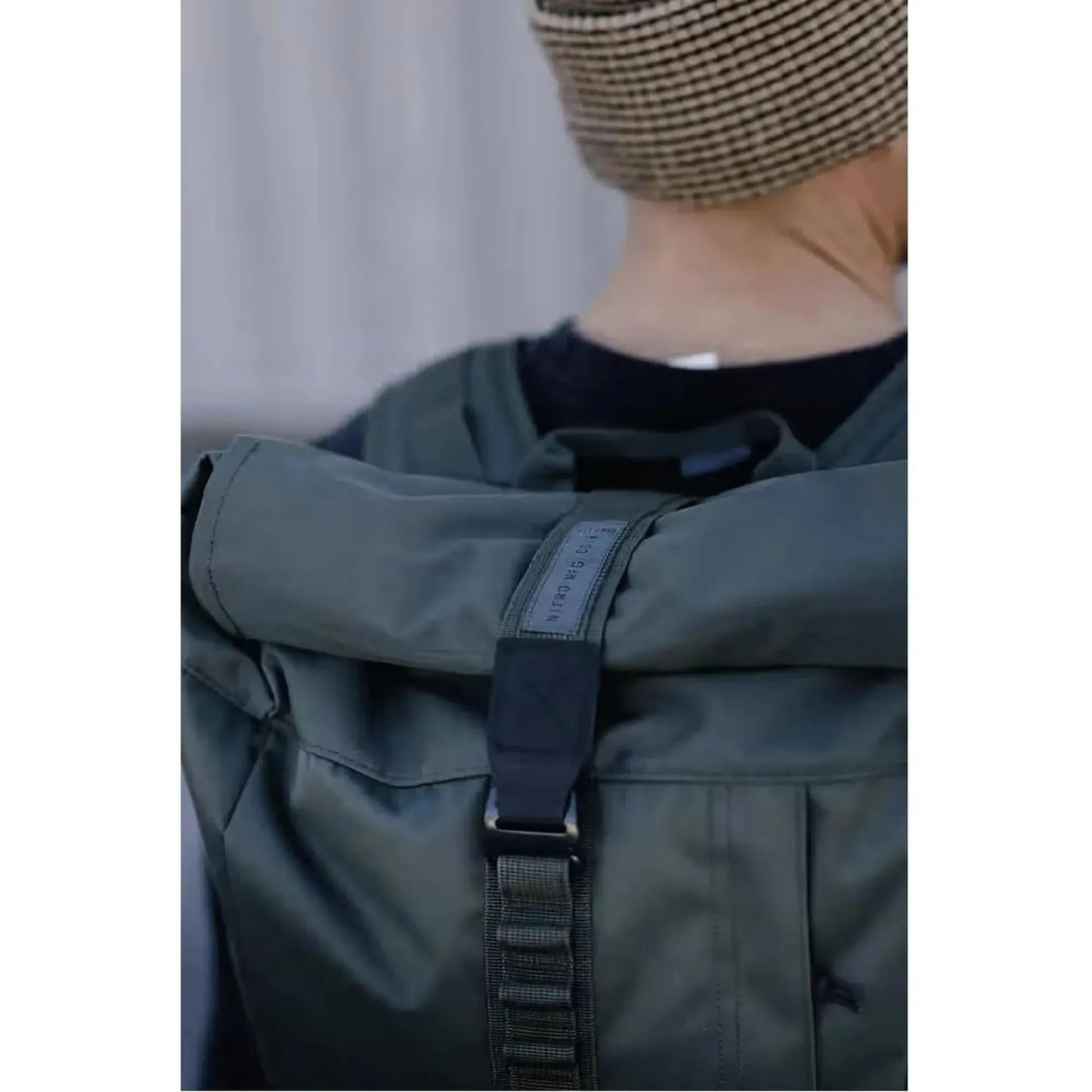 Nitro Scrambler 28L Rucksack mit 15 Zoll Laptopfach Rosin
