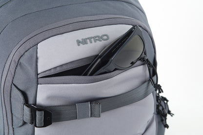 Nitro Future Hero 37 Liter Rucksack Graphite Daypack mit 17 Zoll Laptopfach