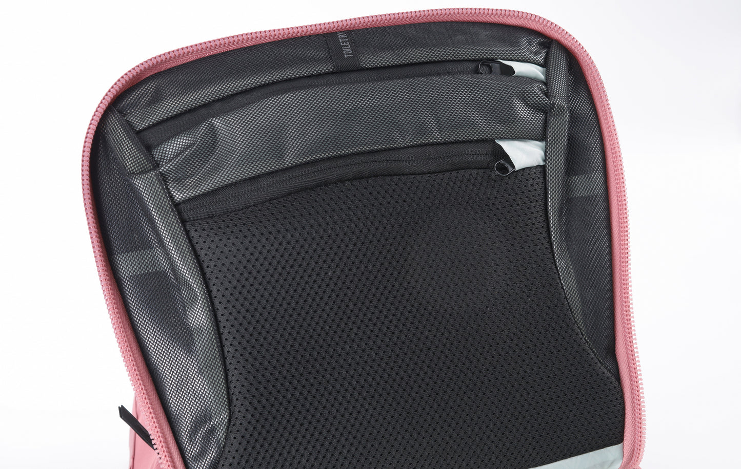 Nitro Nikuro Traveler 32 L Rucksack mit 17 Zoll Laptopfach WOODROSE