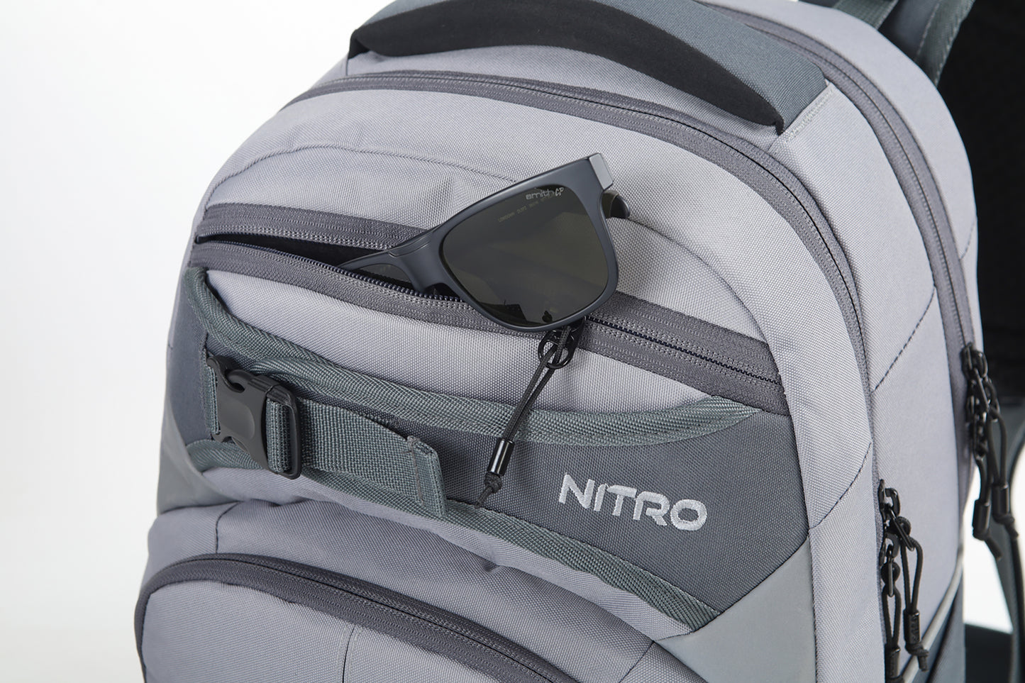 Nitro Superhero 30L Rucksack Schulrucksack GRAPHITE