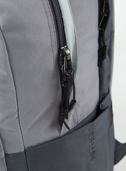 Nitro Urban Plus 28L Rucksack mit 15 Zoll Laptopfach GRAPHITE