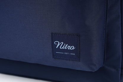 Nitro Urban Plus 28L Rucksack mit 15 Zoll Laptopfach Nightsky