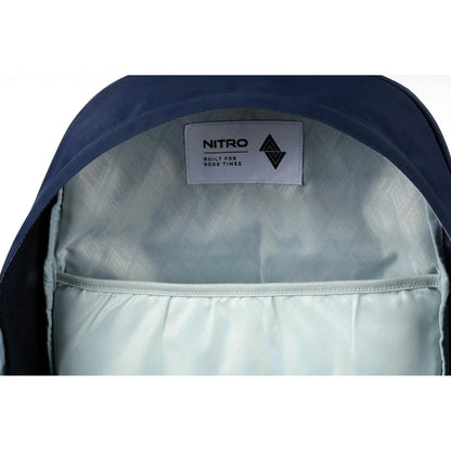 Nitro Urban Plus 28L Rucksack mit 15 Zoll Laptopfach Nightsky