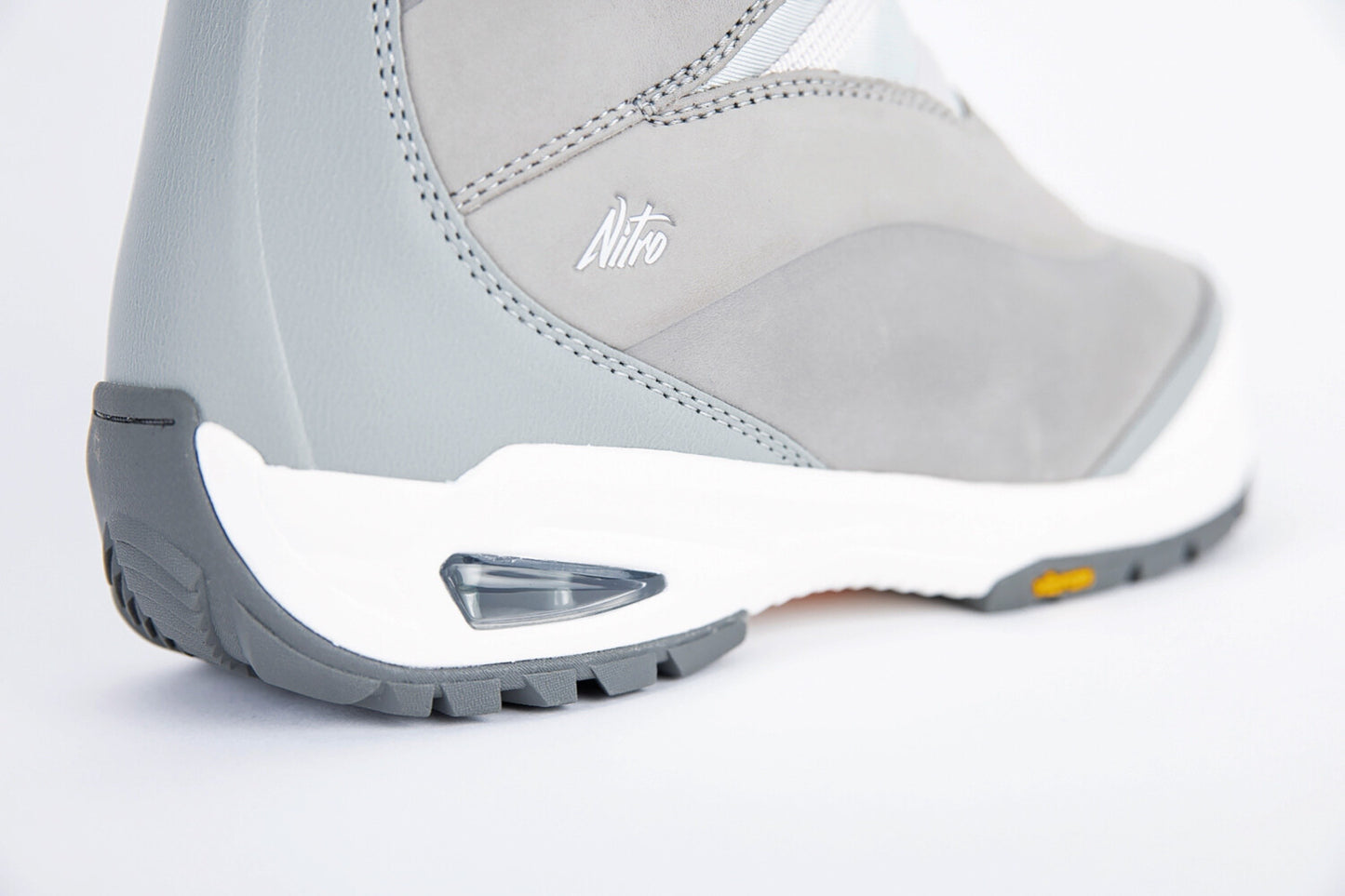 Nitro BIANCA TLS+ BOOT´25 Snowboard Boots DAMEN 2024 IRON