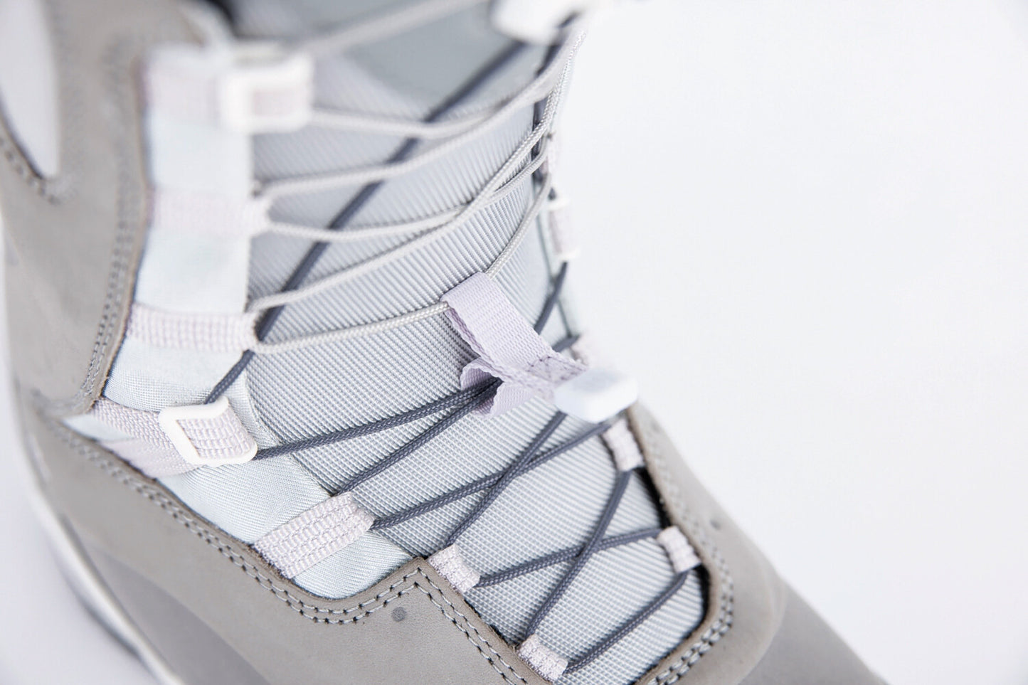 Nitro BIANCA TLS+ BOOT´25 Snowboard Boots DAMEN 2024 IRON