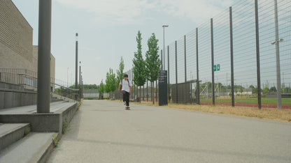 Nitro Urban Plus 28L Rucksack mit 15 Zoll Laptopfach Dead Flower